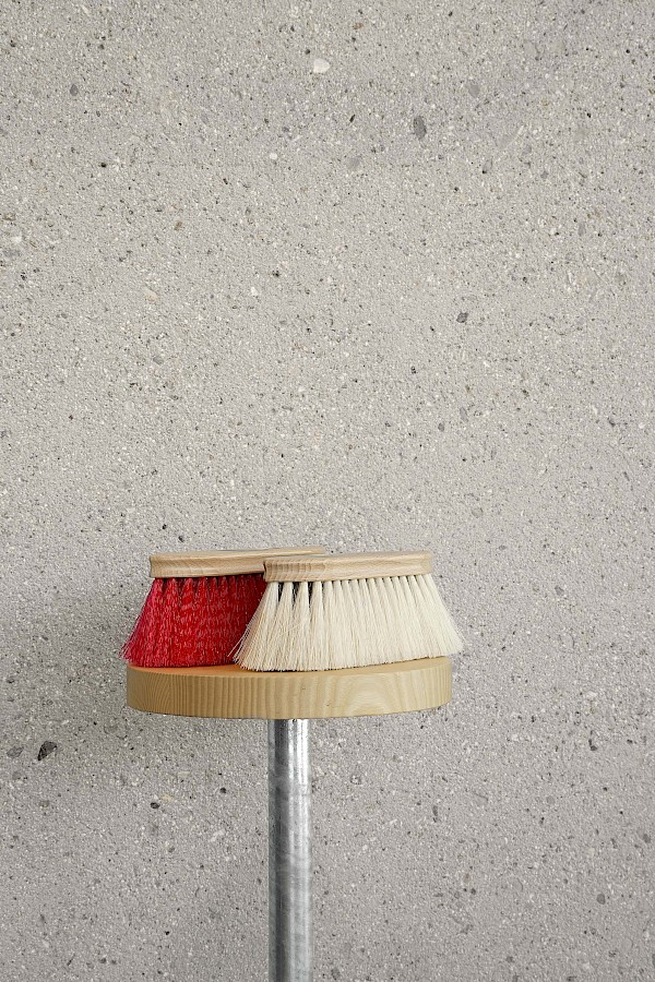 Reitsportgeschäft in neu gestalteten Räumen