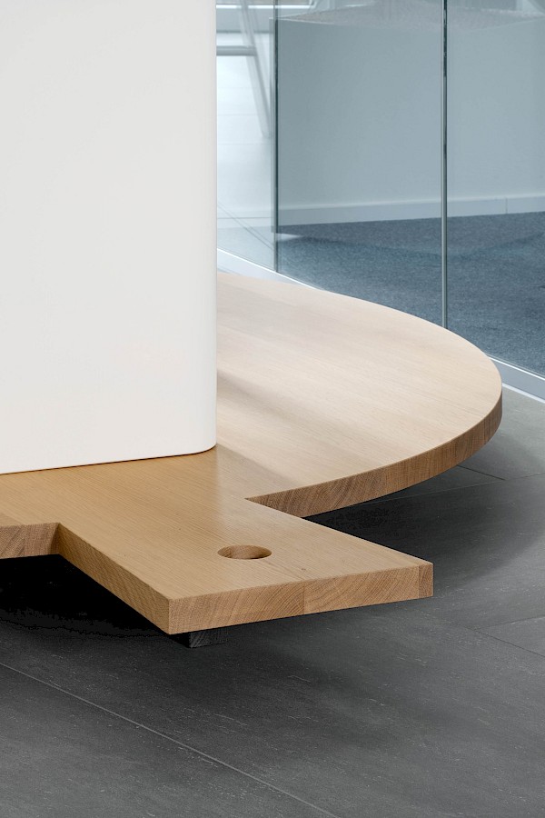 Flexible Plattformen für die Eingangshalle bei Dr. Oetker in Obergösgen