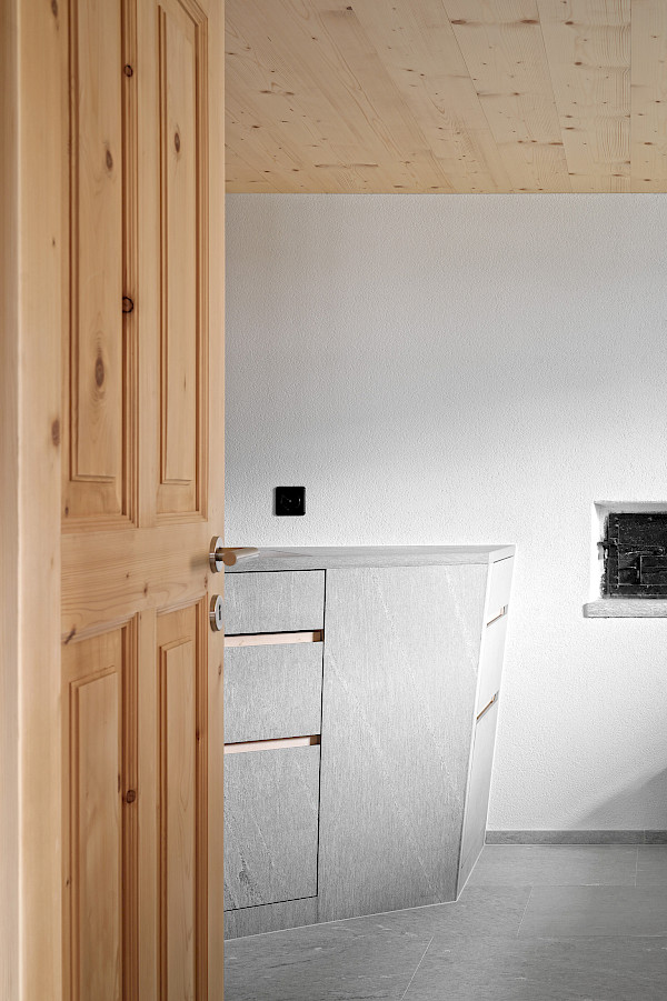 Historisches Wohnhaus in Mumpé Medel bei Disentis energetisch saniert und modernisiert