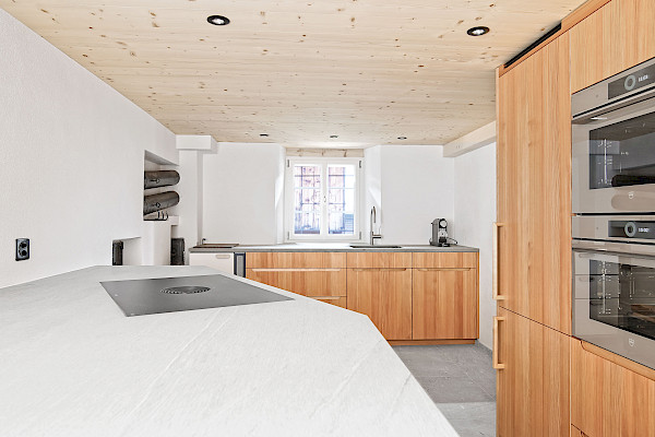 Historisches Wohnhaus in Mumpé Medel bei Disentis energetisch saniert und modernisiert