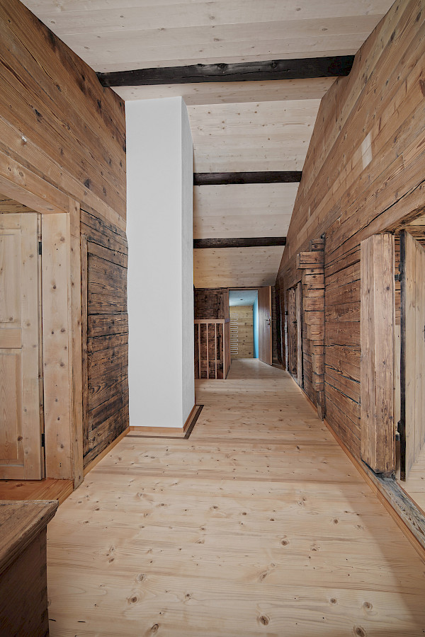 Historisches Wohnhaus in Mumpé Medel bei Disentis energetisch saniert und modernisiert