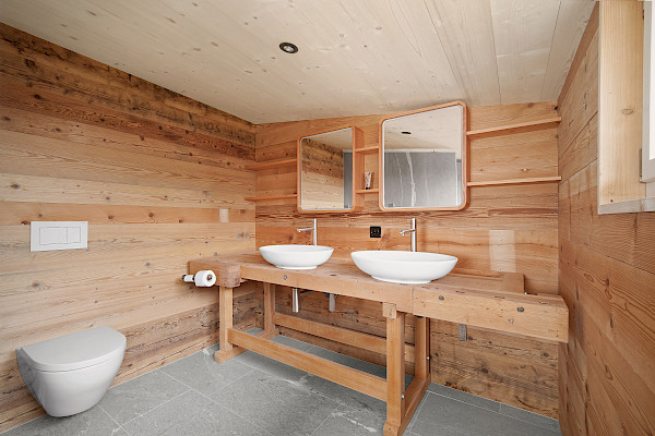 Historisches Wohnhaus in Mumpé Medel bei Disentis energetisch saniert und modernisiert