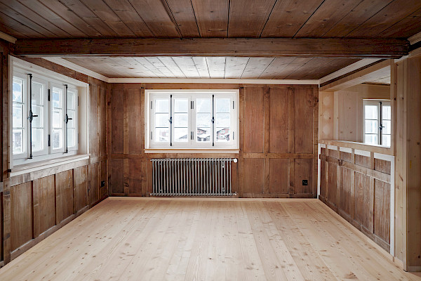 Historisches Wohnhaus in Mumpé Medel bei Disentis energetisch saniert und modernisiert